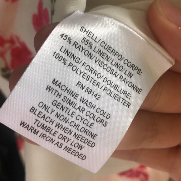 Gal Meets Glam NWT Floral Bow Dress - Picture 8 of 10